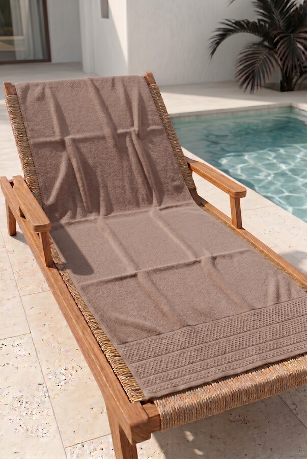100% Cotton Beach and Pool Towel in Warm Brown | Remsa Mayo - Thumbnail