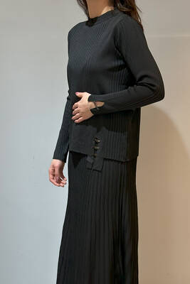 Remsa - Accessory-Detail Ribbed Knit Skirt Set 35038 Black (1)