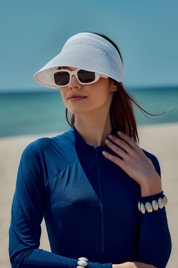 Adjustable Visor Straw Hat Sun Protection Accessory - Thumbnail