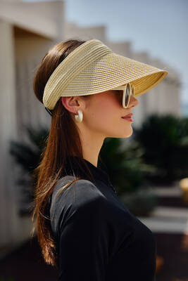 Remsa Mayo - Ayarlanabilir Lastikli Vizör Hasır Şapka Güneş Koruyucu Siperlik RŞ-2089 Bej (1) Remsa Mayo - Ayarlanabilir Lastikli Vizör Hasır Şapka Güneş Koruyucu Siperlik RŞ-2089 Bej (1)