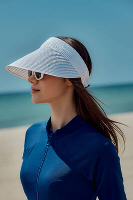 Remsa Mayo - Ayarlanabilir Lastikli Vizör Hasır Şapka Güneş Koruyucu Siperlik RŞ-2089 Beyaz (1) Remsa Mayo - Ayarlanabilir Lastikli Vizör Hasır Şapka Güneş Koruyucu Siperlik RŞ-2089 Beyaz (1)