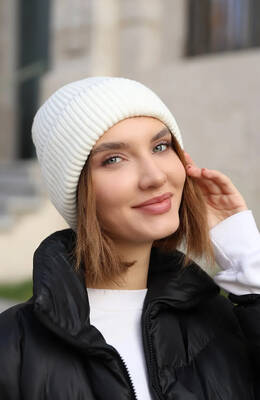 Remsa - Beaded Women's Hat RKŞ-1139 - Ecru (1)