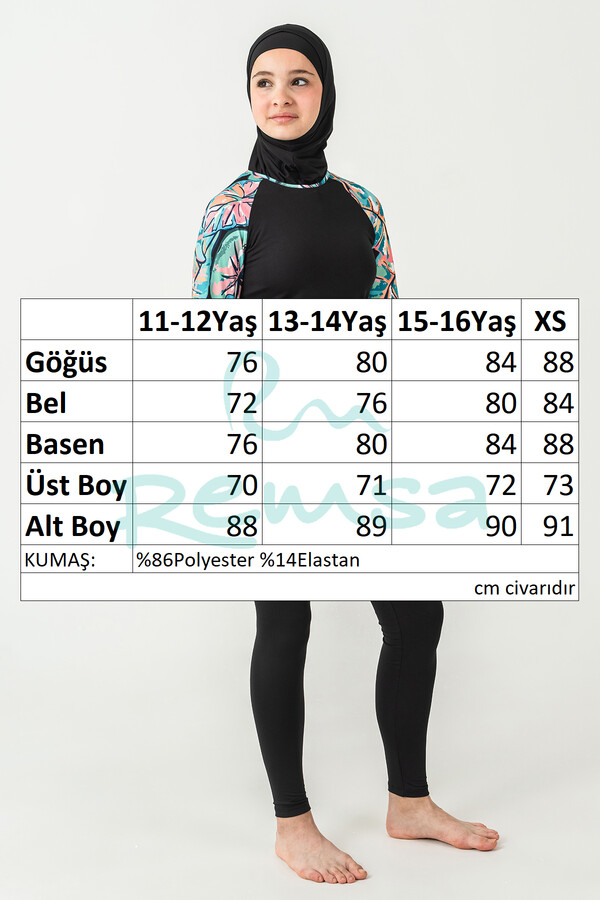 Black Long-Sleeved Full-Cover Swimwear Set - Thumbnail