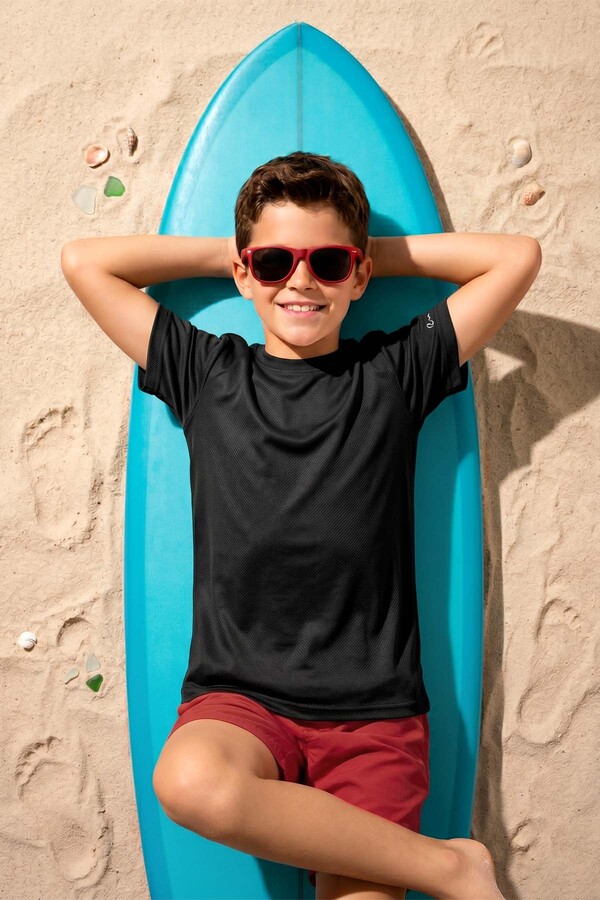 Boys' Short Sleeve Swim Tee for Water Activities - Thumbnail