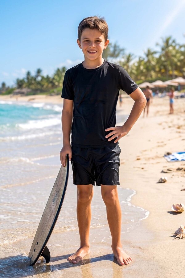Boys' Short Sleeve Swim Tee for Water Activities - Thumbnail