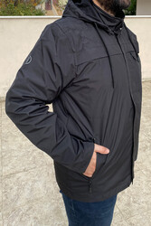 Remsa Spor - Büyük Beden Erkek Kapüşonlu Rüzgar Geçirmez Cep Detaylı İçi Fileli Yağmurluk Siyah Remsa Spor TH901