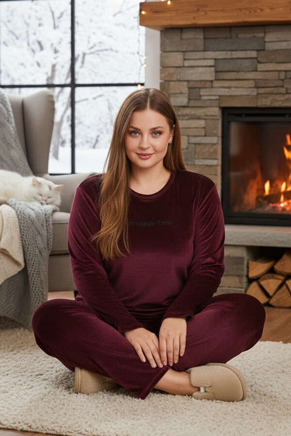 Büyük Beden Kadın Kadife Kumaş Pijama Takımı 13212 Mürdüm - Thumbnail