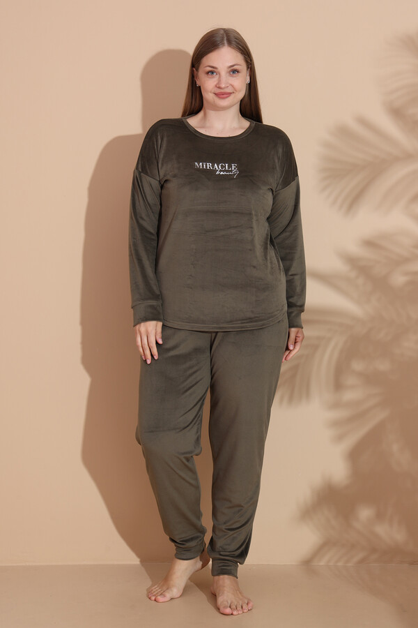 Büyük Beden Kadın Kadife Pijama Takımı 25386 Haki - Thumbnail