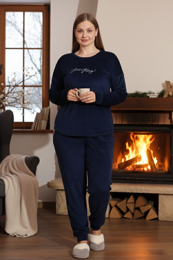 Büyük Beden Kadın Kadife Pijama Takımı 25391 Lacivert - Thumbnail