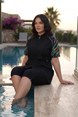 Haliç Mayo - Büyük Beden Spor Likra Kısa Kollu Yarı Kapalı Mayo 3418 Siyah (1)