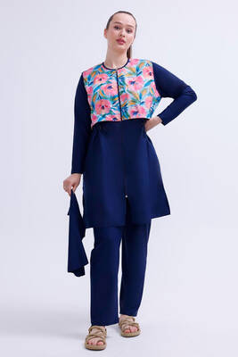 Remsa - Büyük Beden Tam Kapalı Tesettür Mayo 2516 Gizem Bahçe Lacivert Remsa - Büyük Beden Tam Kapalı Tesettür Mayo 2516 Gizem Bahçe Lacivert