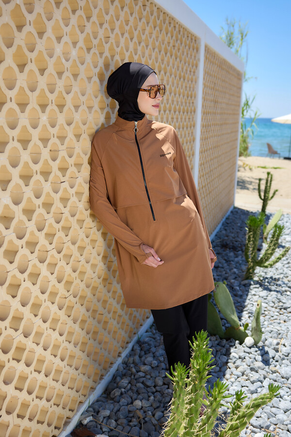 Camel Long-Sleeved Full-Cover Swimsuit - Thumbnail