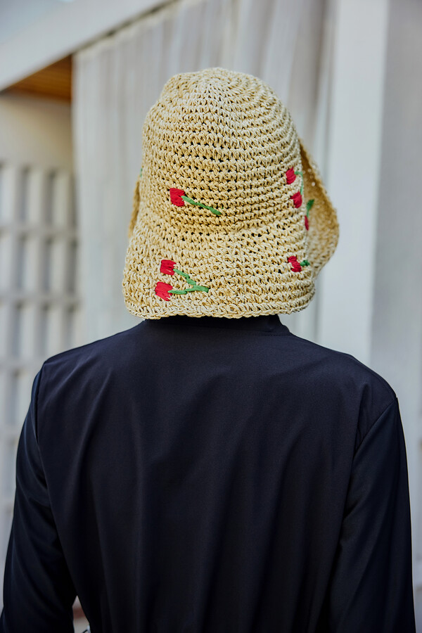 Cherry Detailed Hand-Woven Straw Hat Beach Accessory - Thumbnail