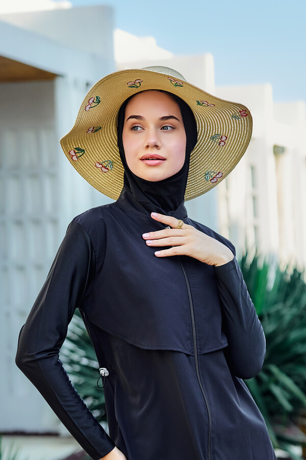 Cherry Embroidered Straw Hat Beach Accessory - Thumbnail