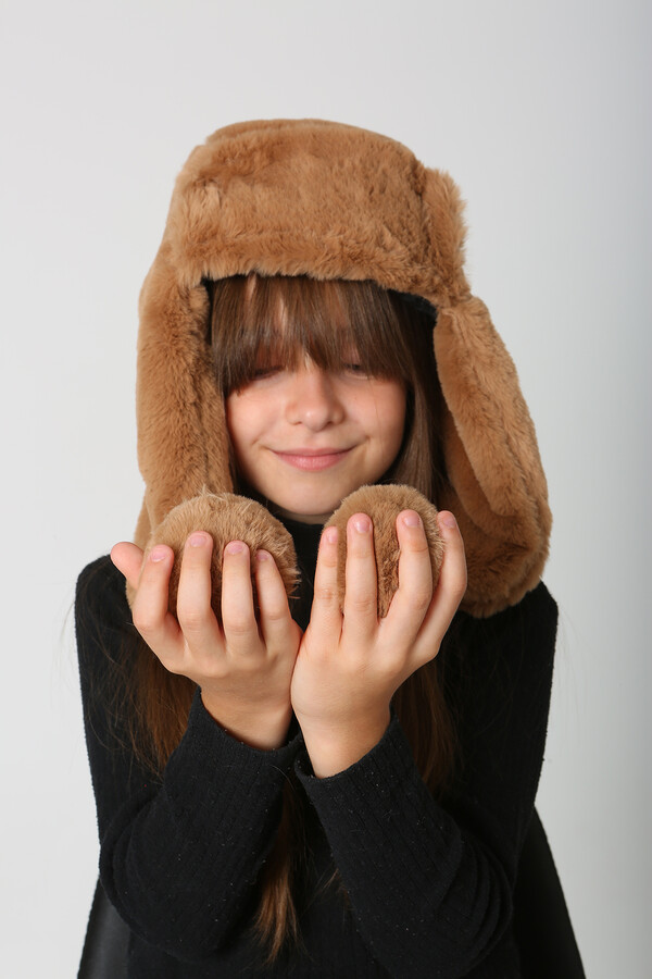 Children's Fur Eared Plush Hat RKŞ-Ç-04 Camel - Thumbnail