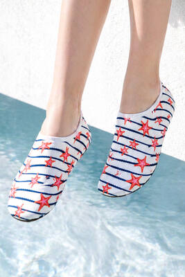 Remsa - Çocuk Deniz Yıldız Desen Kaydırmaz Tabanlı Deniz ve Havuz Patik 05 Beyaz