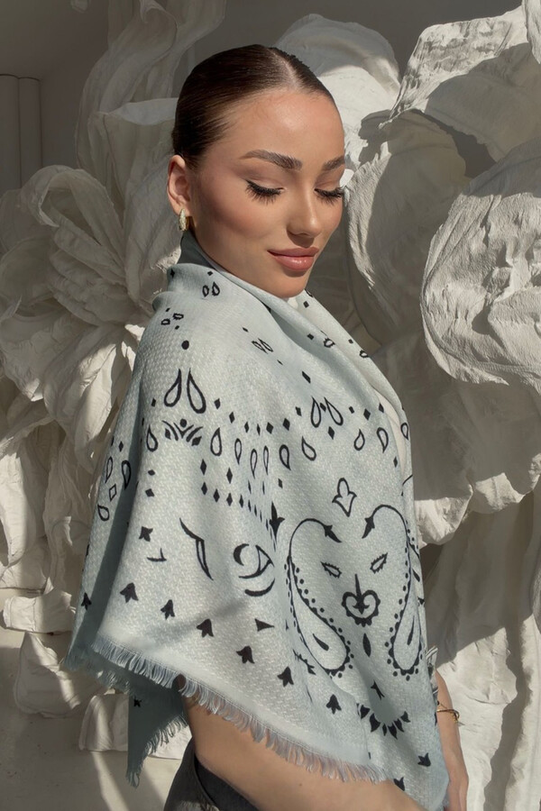 Desenli Kutjen Kare Omuz Şalı 1401 Buz Mavi - Thumbnail