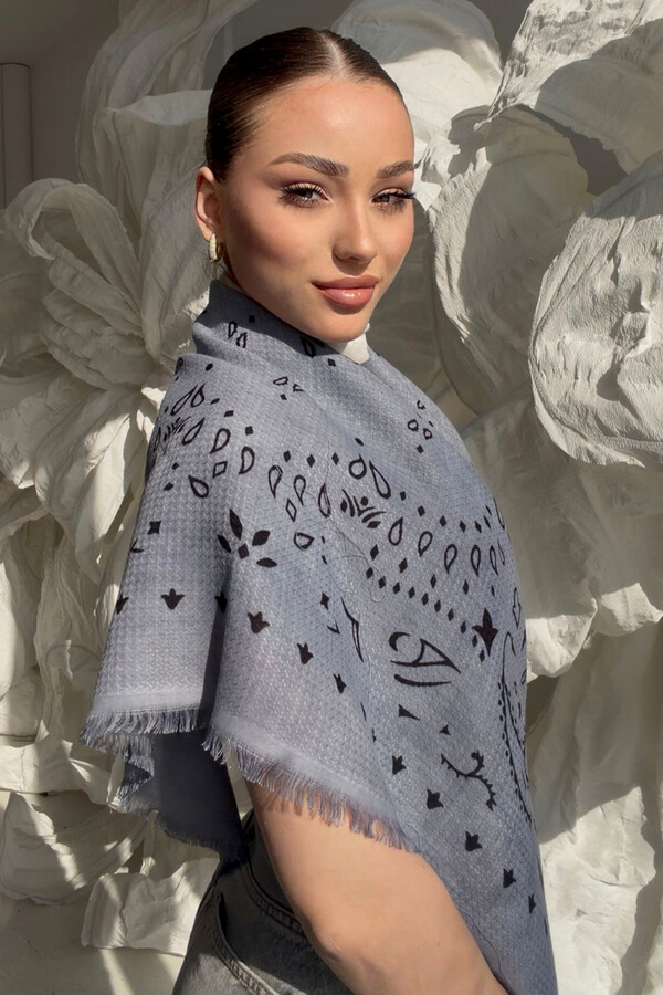 Desenli Kutjen Kare Omuz Şalı 1401 İndigo - Thumbnail