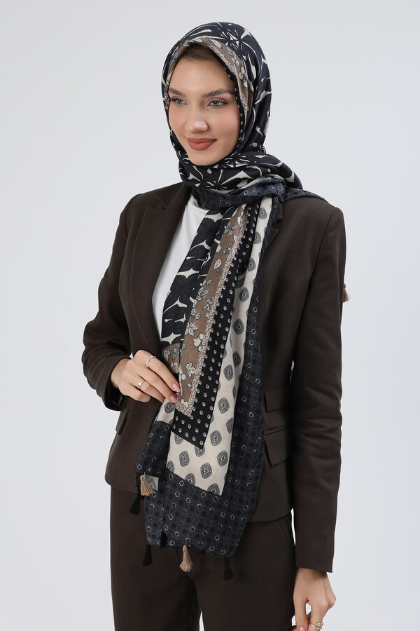 Remsa - Desenli Püskül Detay Kadın Şal 5074 Siyah