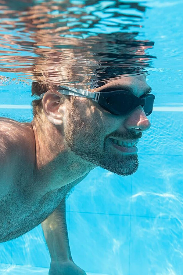 14+ Diver Goggles 02 - Thumbnail