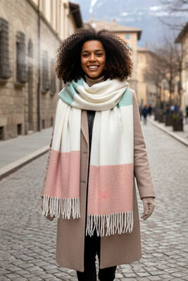 Remsa - Fringed Bouclé Scarf Shawl 40x210 cm 1290 Powder Pink
