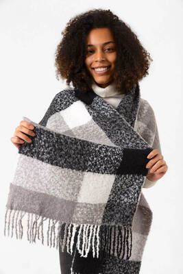 Remsa - Fringed Boucle Scarf 44X195 cm 1283 Black
