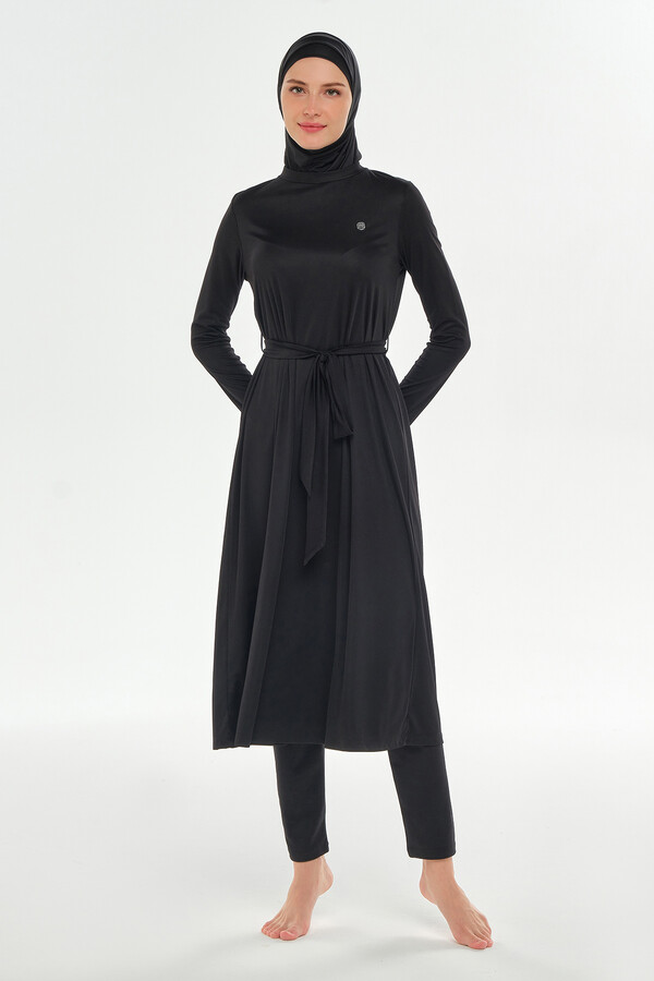 Full-Cover Modest Swimwear Set in Black - Thumbnail