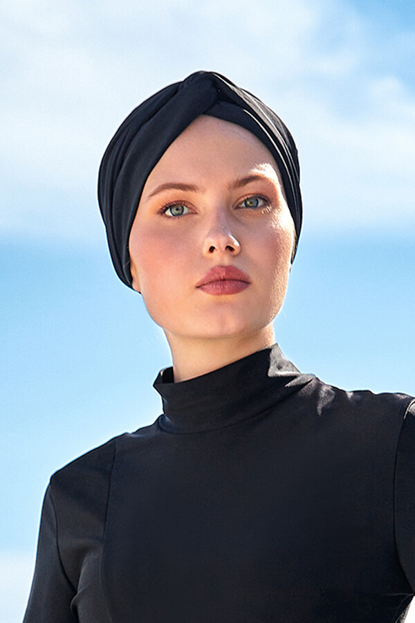 Full-Cover Swimwear Bone in Black RB006-1 - Thumbnail