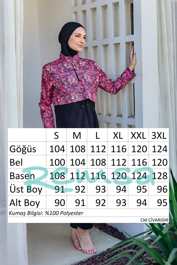 Full-Cover Swimwear Set with Tunic, Trousers, and Head Covering - Thumbnail