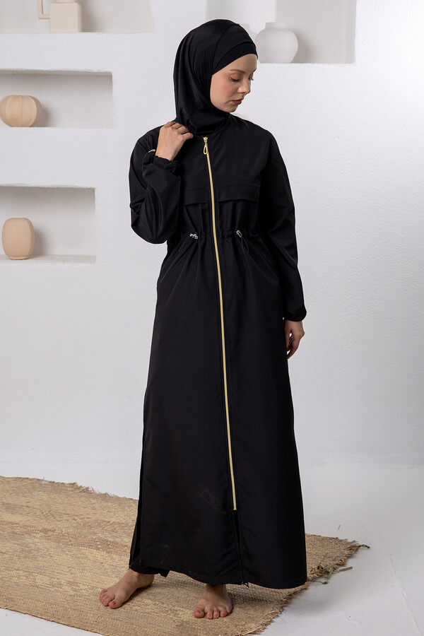 Full Coverage Long Sleeve Modest Swimsuit Set in Black - Thumbnail