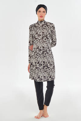 Rozamay - Full Coverage Modest Swimsuit With Monochrome Floral Print 3101 Black (1) Rozamay - Full Coverage Modest Swimsuit With Monochrome Floral Print 3101 Black (1)