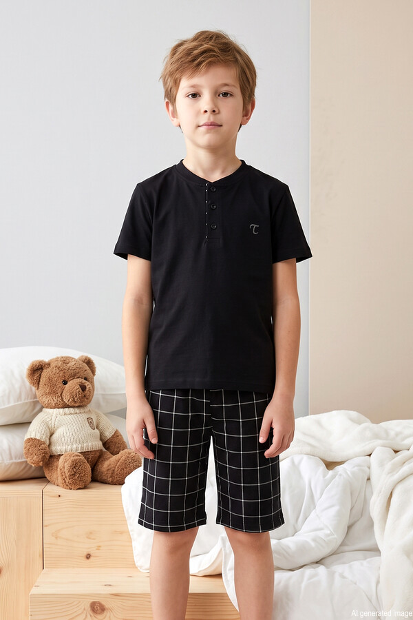 Genç Erkek Çocuk Kısa Kol Şortlu Pijama Takımı 4367 Siyah01 - Thumbnail