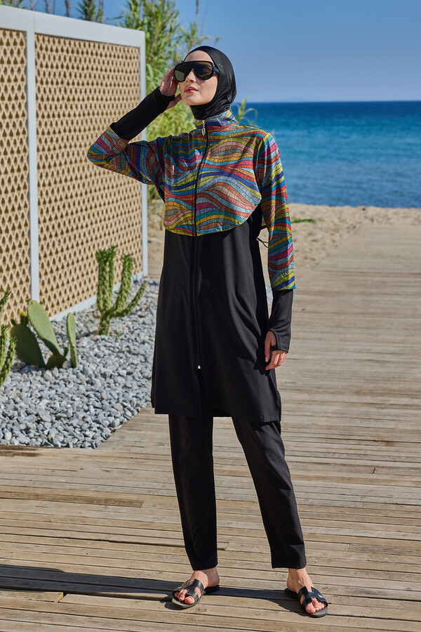 Geometric Print Full-Cover Swimwear Set - Thumbnail