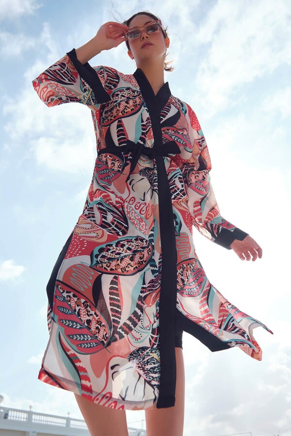 Haşema Siyah Kemer Detaylı Uzun Kimono - Thumbnail