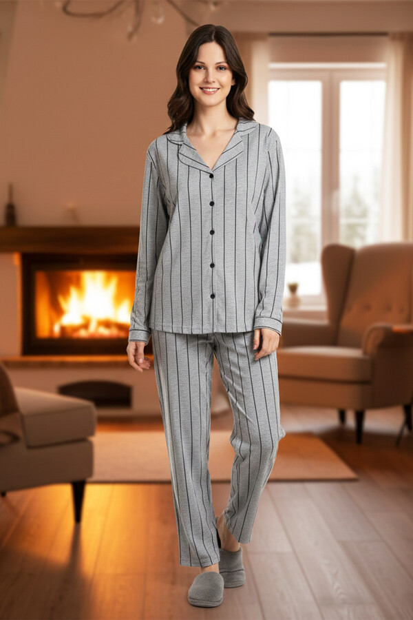 Kadın Çizgili Önü Düğmeli Suprem Pijama Takımı 0542 Füme01 - Thumbnail