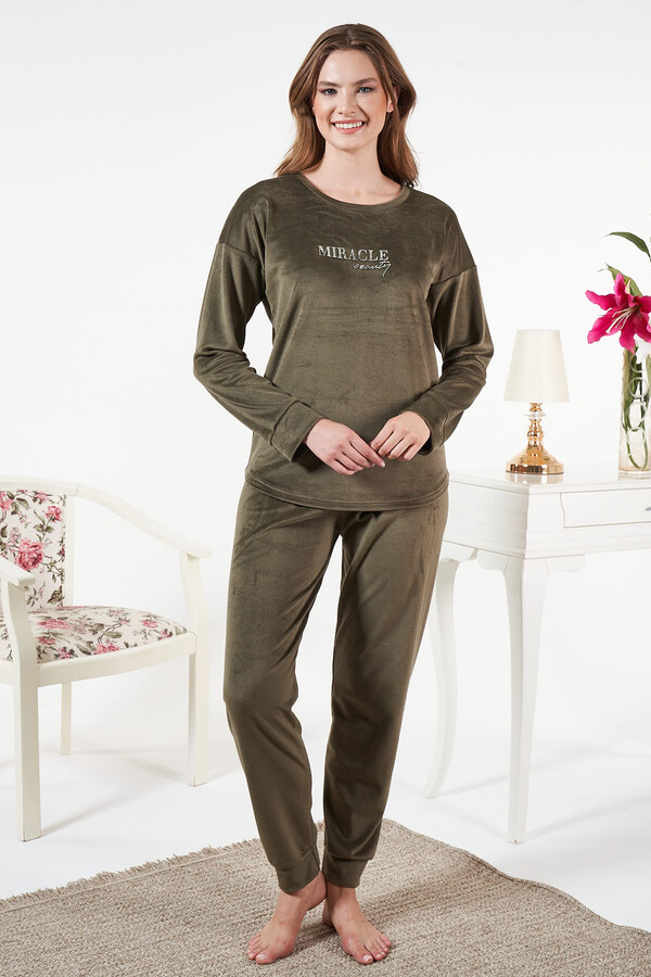 Kadın Kadife Baskılı Pijama Takımı 25382 Haki - Thumbnail