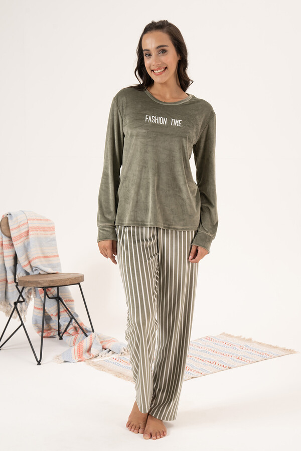 Kadın Kadife Pijama Takımı 24355 Yeşil