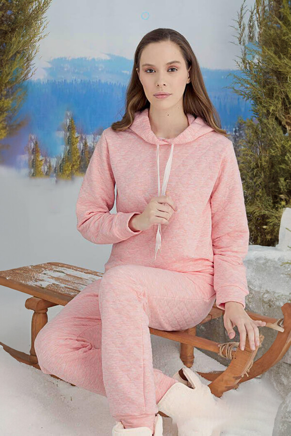 Kadın Kapüşonlu Uzun Kol Kalın Kumaş Pijama Takımı 240430 Pembe03 - Thumbnail