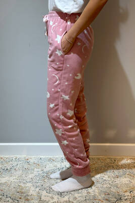 Estiva - Kadın Polar Manşetli Pijama Tek Alt Yıldız 130 Pudra (1) Estiva - Kadın Polar Manşetli Pijama Tek Alt Yıldız 130 Pudra (1)