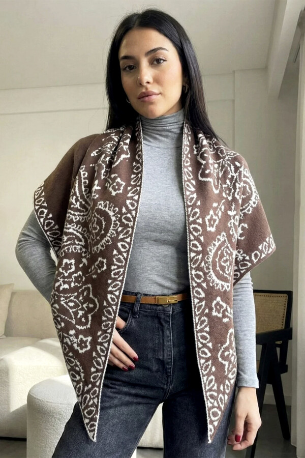 Kaşmir Örgü Desenli Üçgen Omuz Şalı 70X155 cm 1301 Kahverengi - Thumbnail