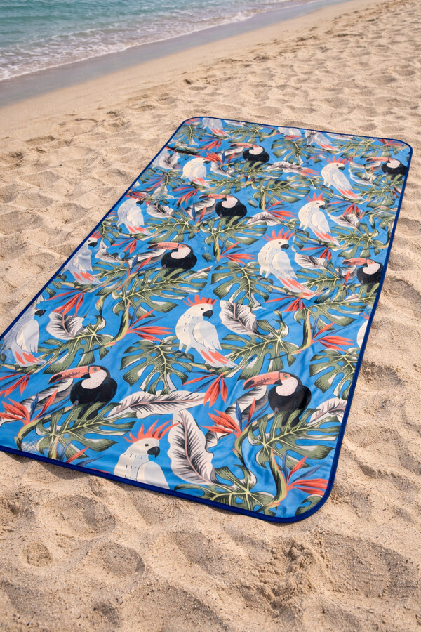 Katlanabilir Su Geçirmez Plaj Halısı Kamp Bahçe Balkon Matı 01 Papağan - Thumbnail