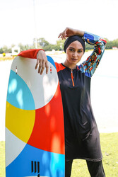 Siyah