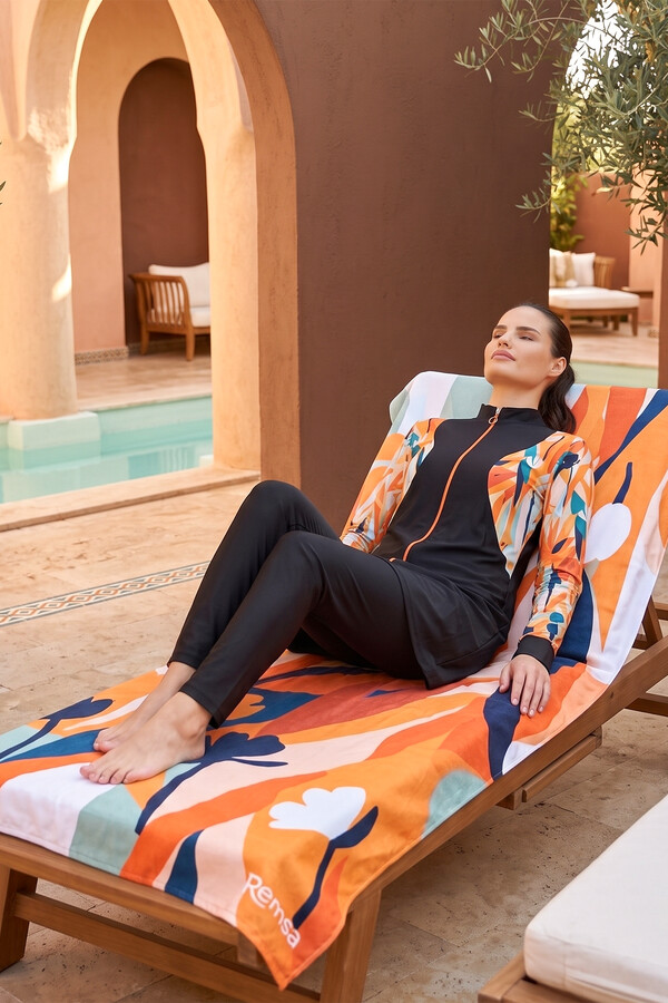 Lotus Print Beach Towel - Thumbnail
