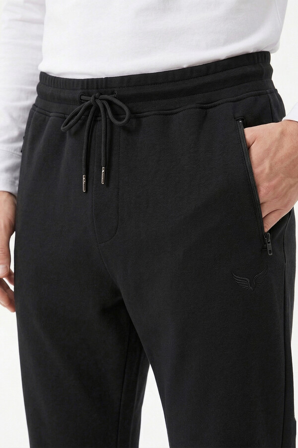 Men's Tapered Straight Leg Sweatpants with Elastic Waistband 25708 Black - Thumbnail