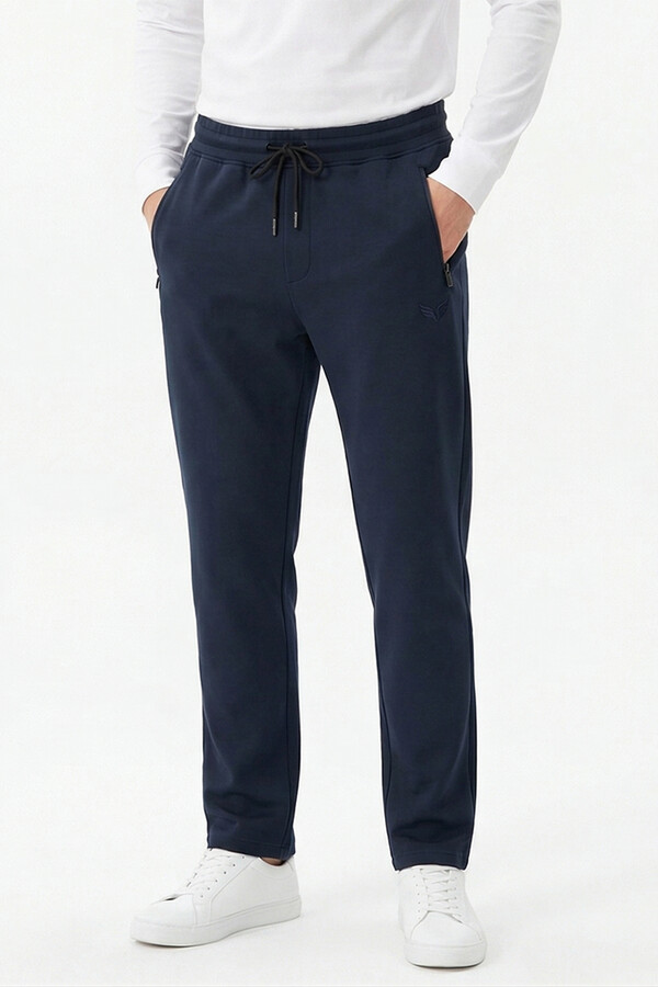 Men's Tapered Straight Leg Elastic Waist Sweatpants in Navy - Thumbnail