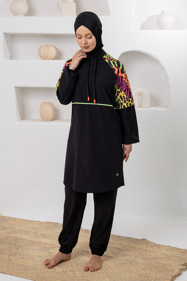 Modest Swimwear 4-Piece Set with Tunic and Trousers - Thumbnail