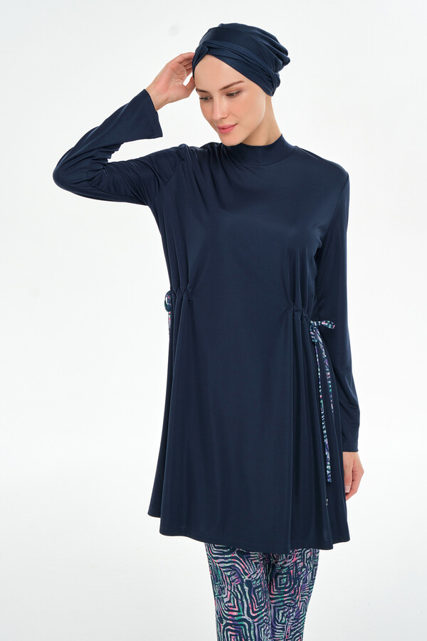 Full-Cover Modest Swimwear Set with Tunic and Patterned Bottoms - Thumbnail