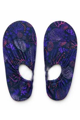 Remsa - Non-Slip Beach and Pool Foot Covering in Purple Print (1)