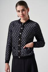Lale Butik - Nuss Knit Button Detail Short Cardigan 7002 Black-Ecru