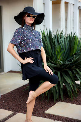 Remsa Mayo - Önü Kapaklı Kısa Kollu Yarı Kapalı Tesettür Mayo Siyah01 R5301